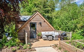 Finest Retreats - Dingles Farm Annexe